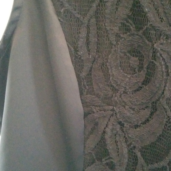 Top - Picture 3 of 4